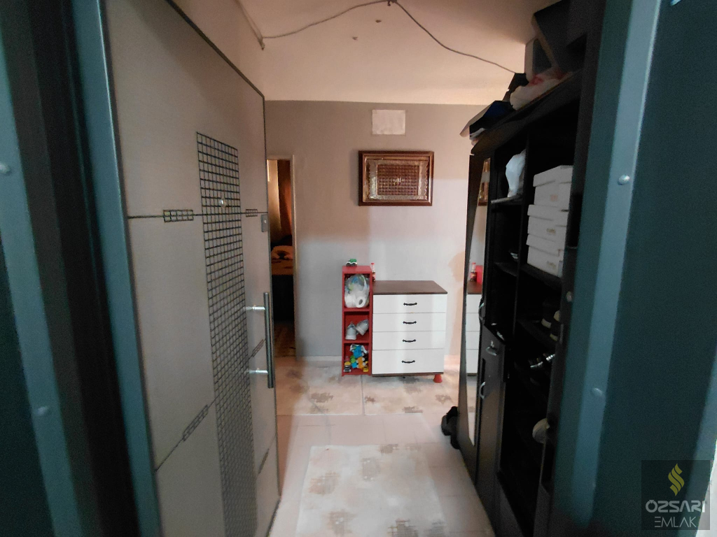 BORNOVA EVKA4 3+1 GÜNEY CEPHE SATILIK DAİRE