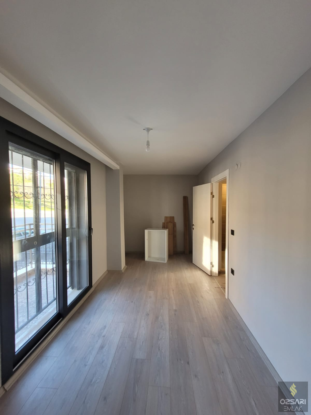 Bornova İnönü mah. 2+1 doğalgazlı klimalı, Deniz manzaralı kiralık DairE