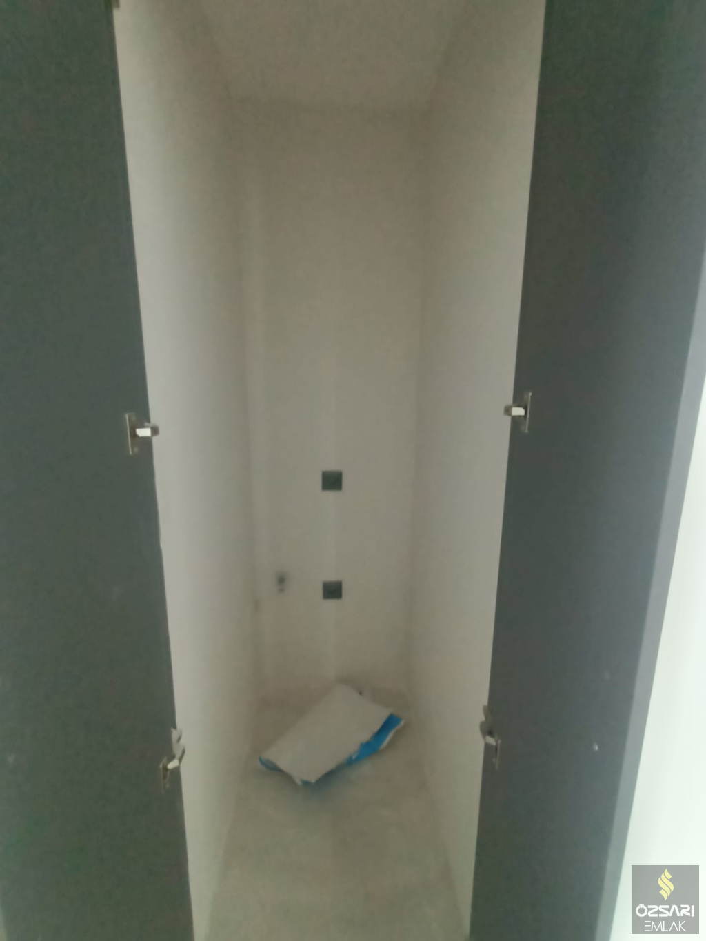 BAYRAKLI\'DA YÜZBAŞI HAKKI CADDESİNE YAKIN 3+1 SIFIR DAİRE