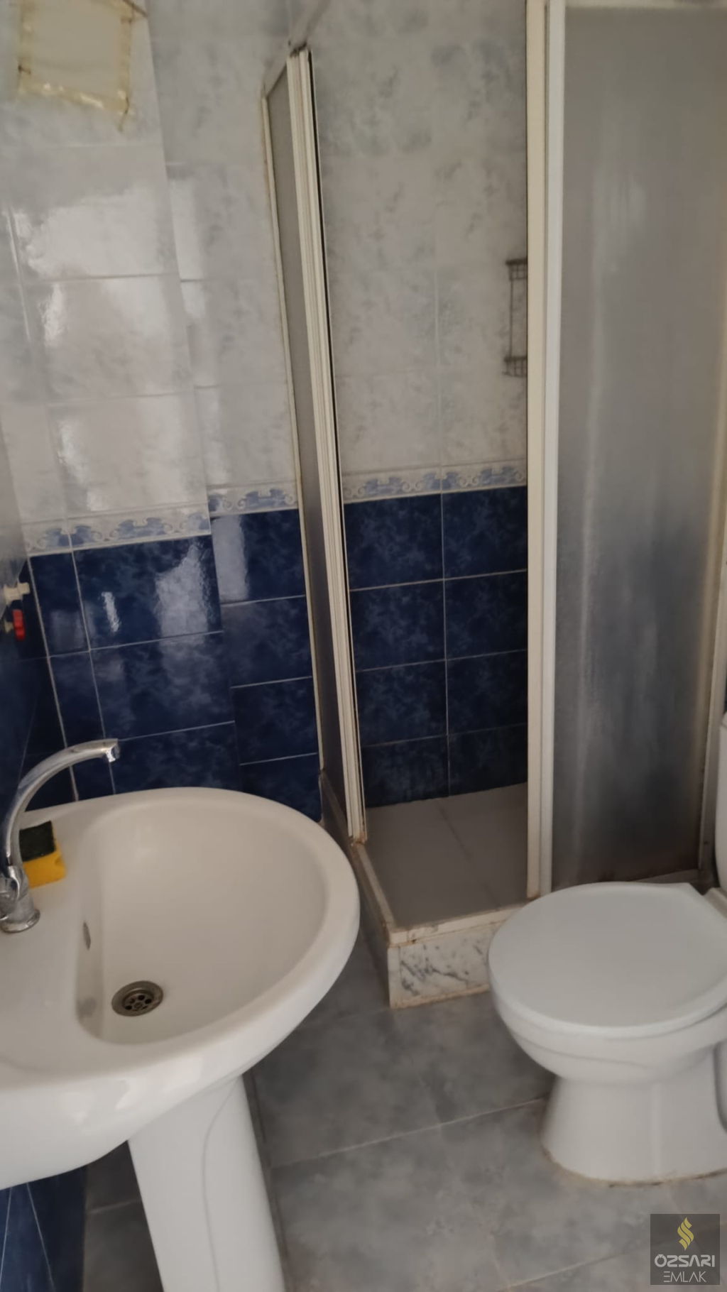 BORNOVA EVKA 4 3+1 DOĞALGAZLI KİRALIK DAİRE