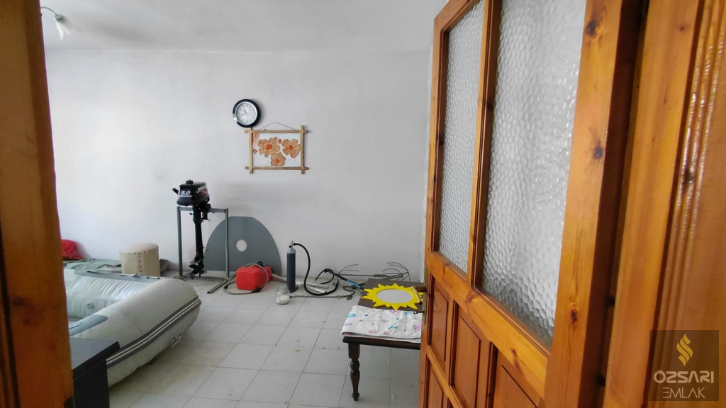 BORNOVA İNÖNÜ MAHALLESİNDE 3+1 KİRALIK DAİRE