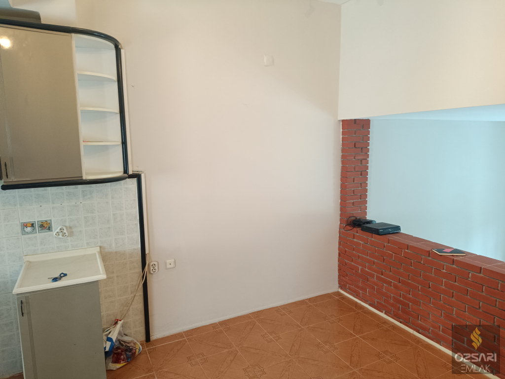 BORNOVA ATATÜRK MAHALLESİNDE MÜSTAKİL 3+1DUBLEKS BAHÇELİ SATILIK