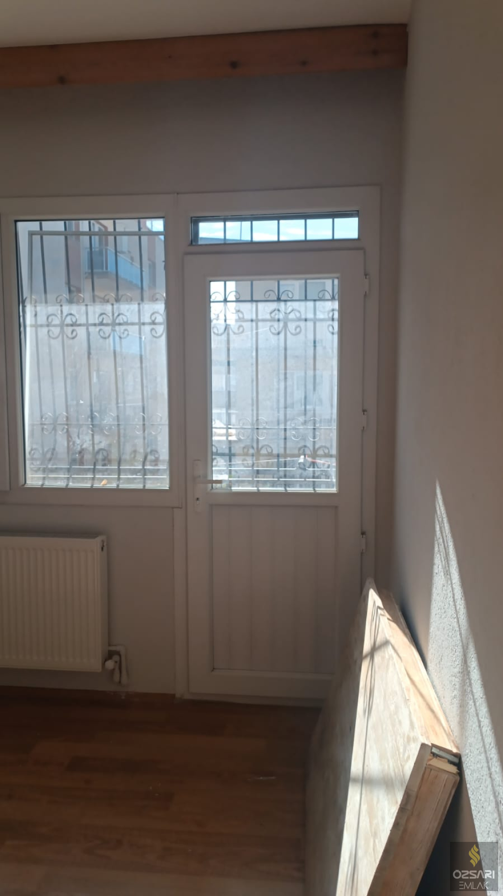 Bornova İnönü mah. 3+1 doğalgazlı kiralık Daire