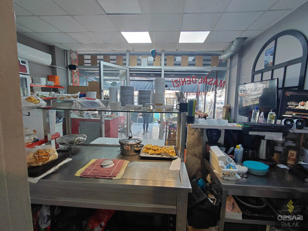 MANAVKUYU ÇAMKIRAN ORTAOKULU KARŞISI SATILIK KUPON DÜKKAN