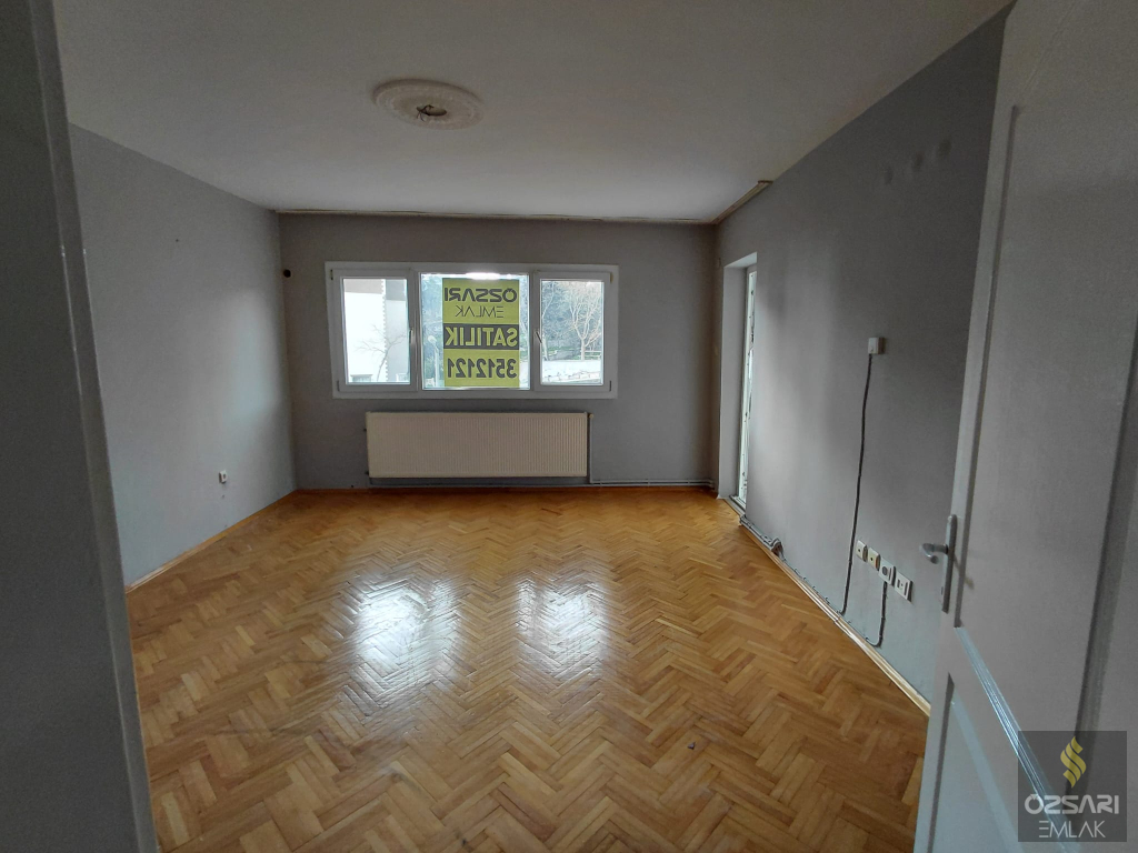 BORNOVA EVKA4 FULL YAPILI 2+1 SATILIK KAPALI MUTFAK DAİRE