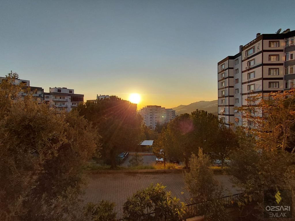 BORNOVA EVKA4 3+1 GÜNEY CEPHE SATILIK DAİRE