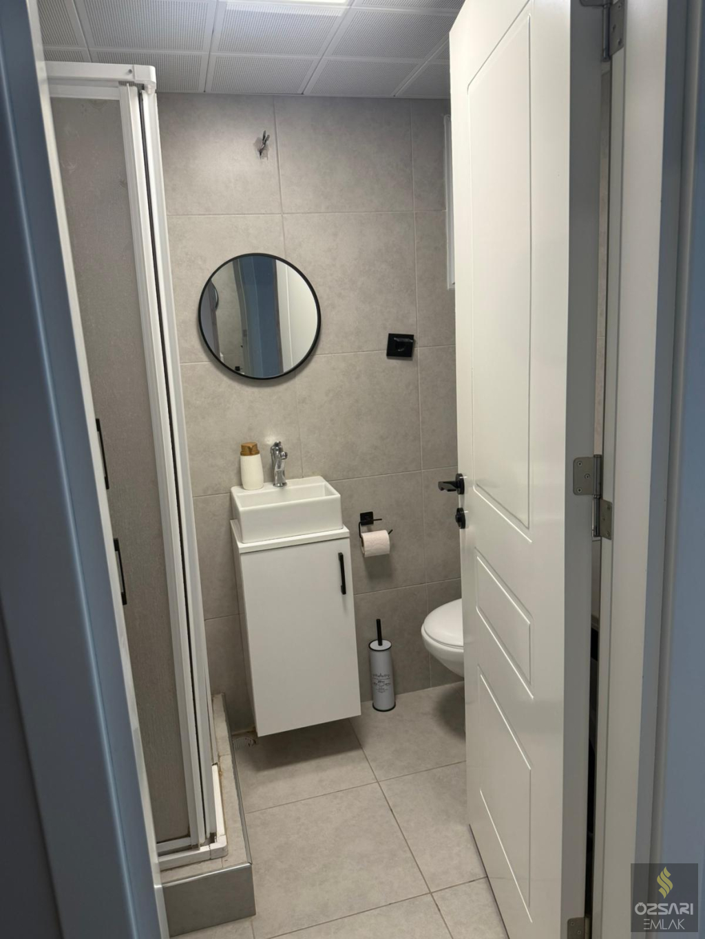BORNOVA EVKA 4 FULL EŞYALI DOĞALGAZLI KİRALIK DAİRE