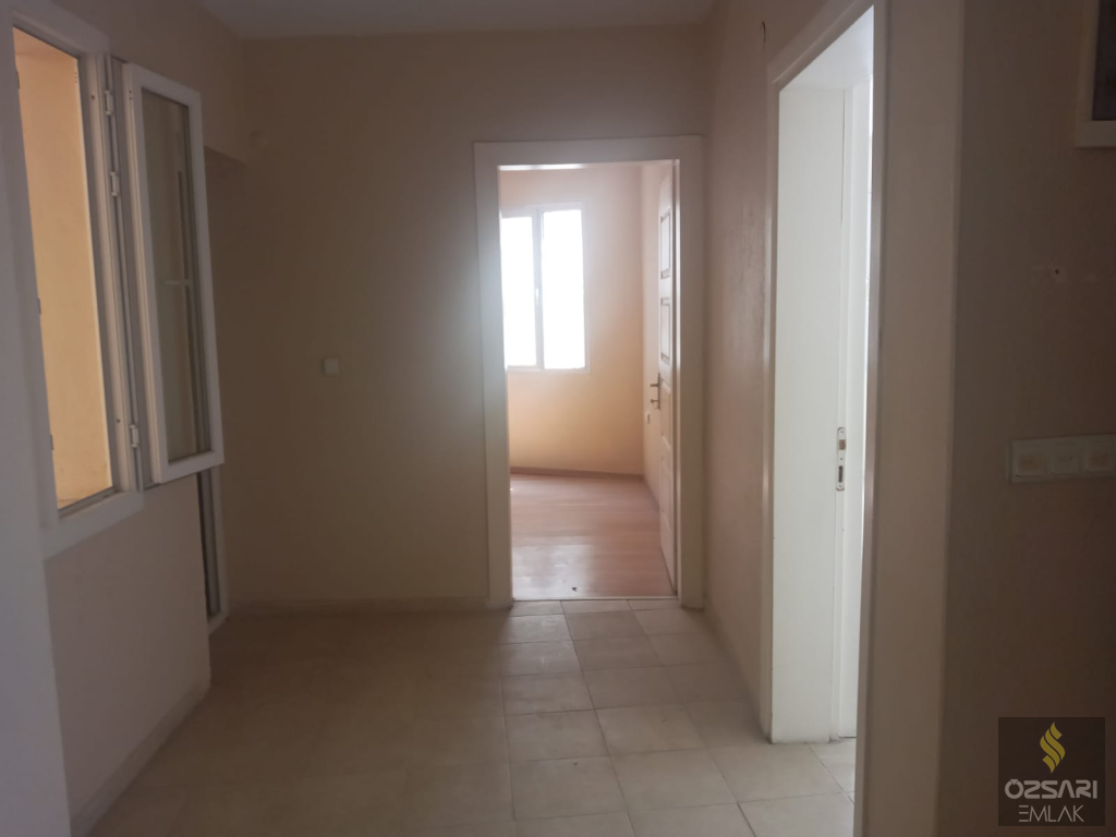 ALTINDAĞDA RESMİ İKİ KAT İMARLI SATILIK BİNA