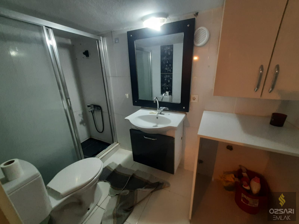 Bornova Atatürk mah. Eşyalı 1+1 kiralık Daire