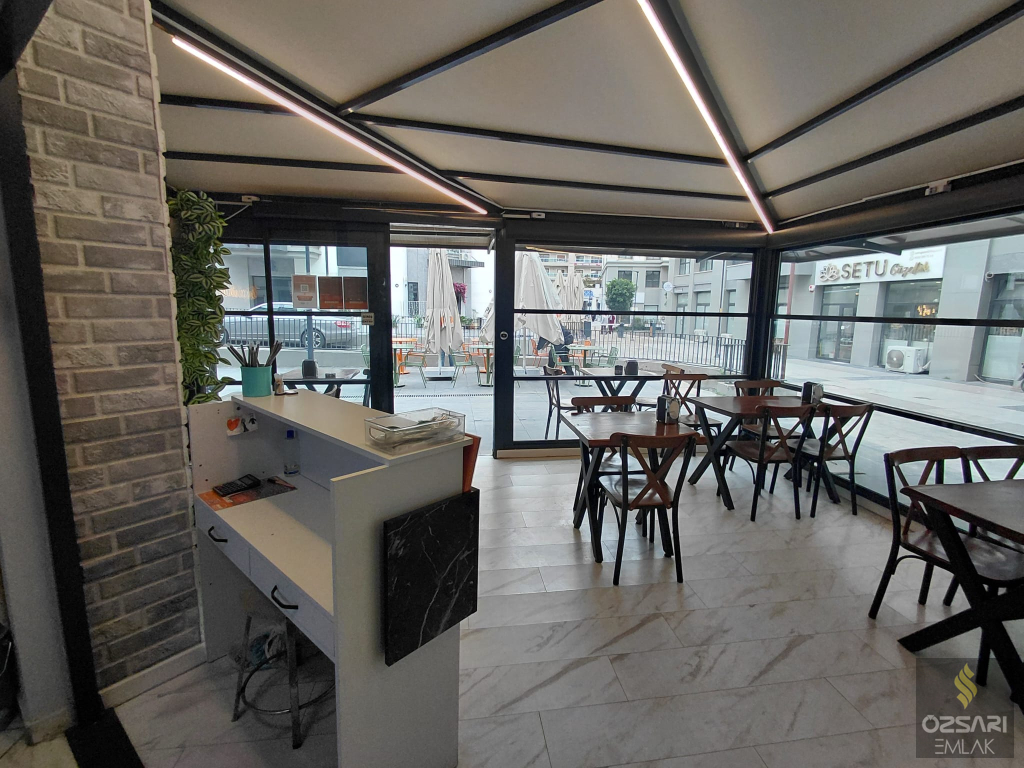 İŞLEK NOKTADA ALTIN DEĞERİNDE DEVREN SATILIK BURGER VE PİZZA SALONU