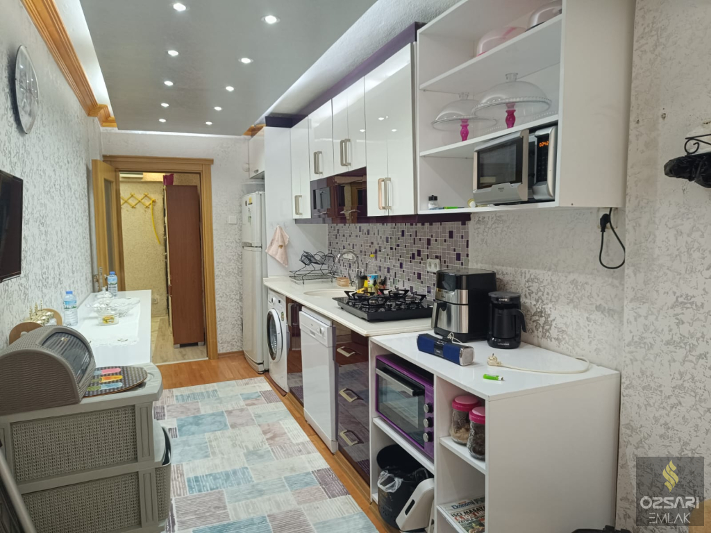 FATİH SULTAN MEHMET CADDESİ MİGROS ARKASI FULL YAPILI 2+1 KİRALIK EŞYASIZ DAİRE