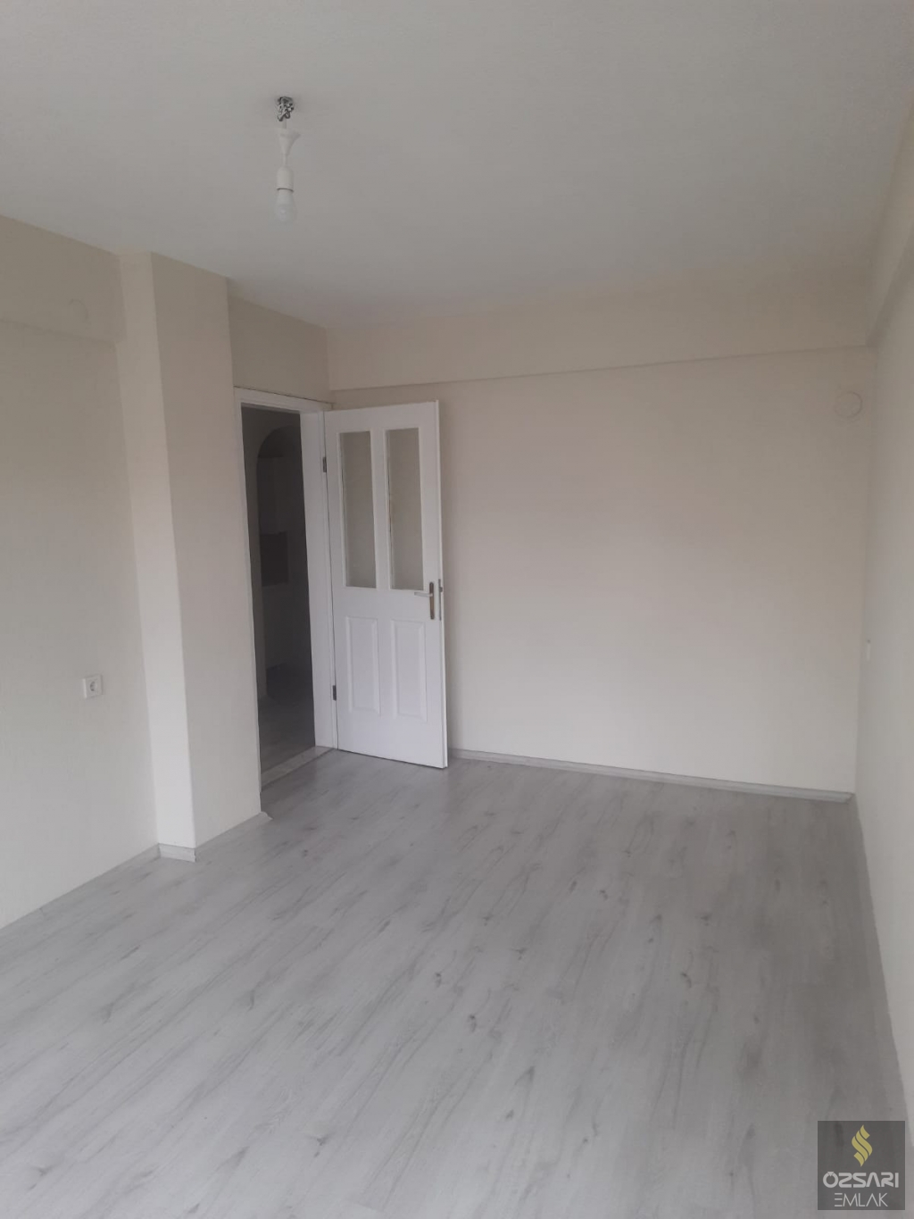 BORNOVA  ATATÜRK MAH. YAVUZ CAD. ARKASI 3+1 KİRALIK DAİRE...