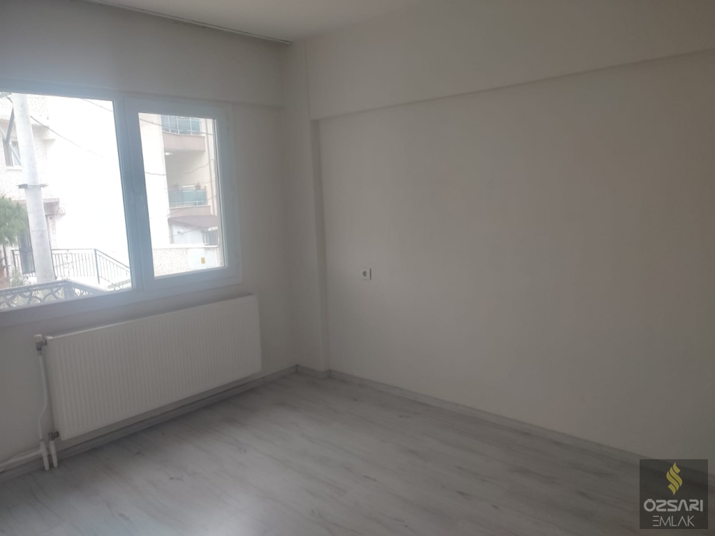 BORNOVA  ATATÜRK MAH. YAVUZ CAD. ARKASI 3+1 KİRALIK DAİRE
