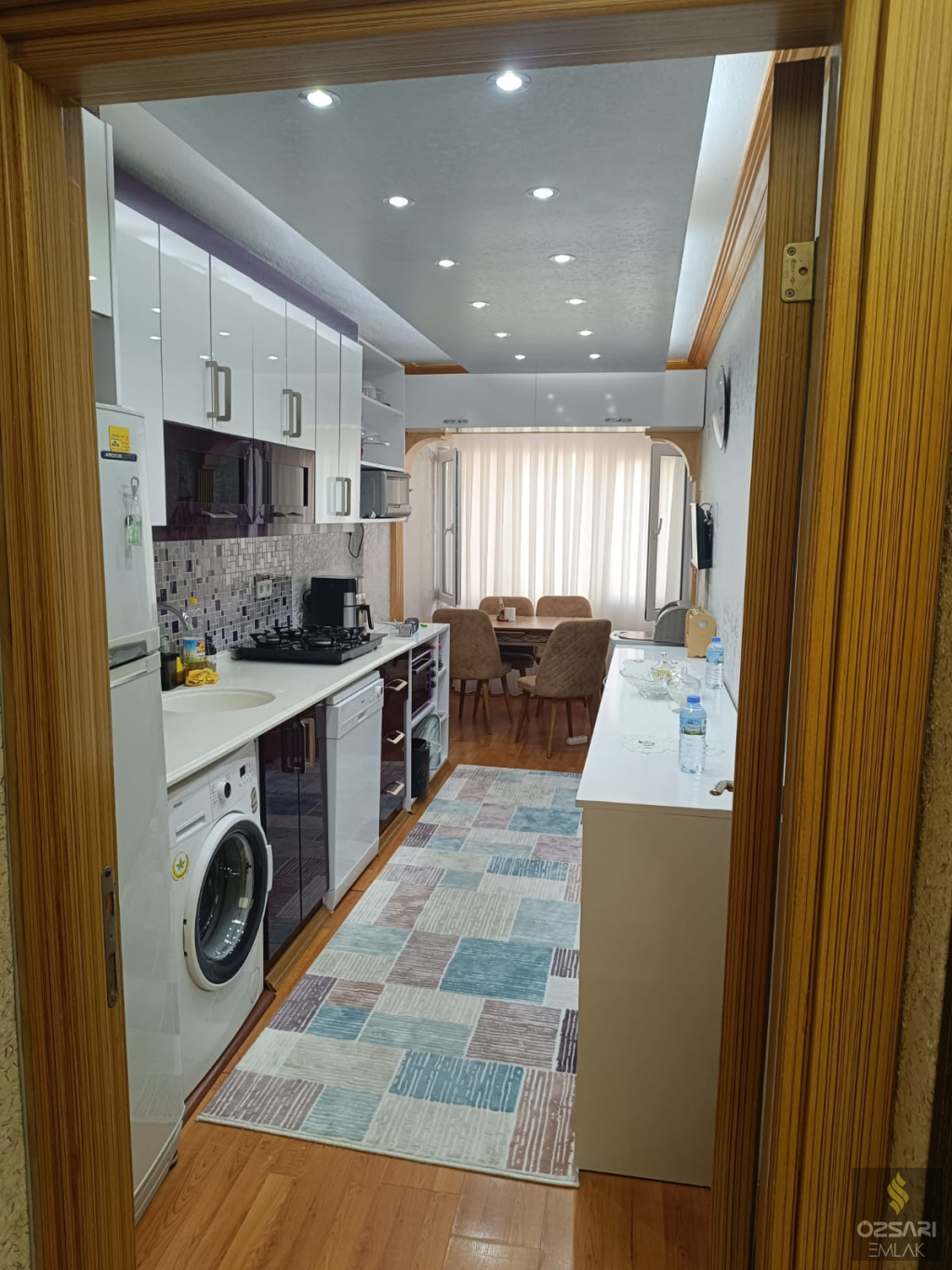 FATİH SULTAN MEHMET CADDESİ MİGROS ARKASI FULL YAPILI 2+1 KİRALIK EŞYASIZ DAİRE