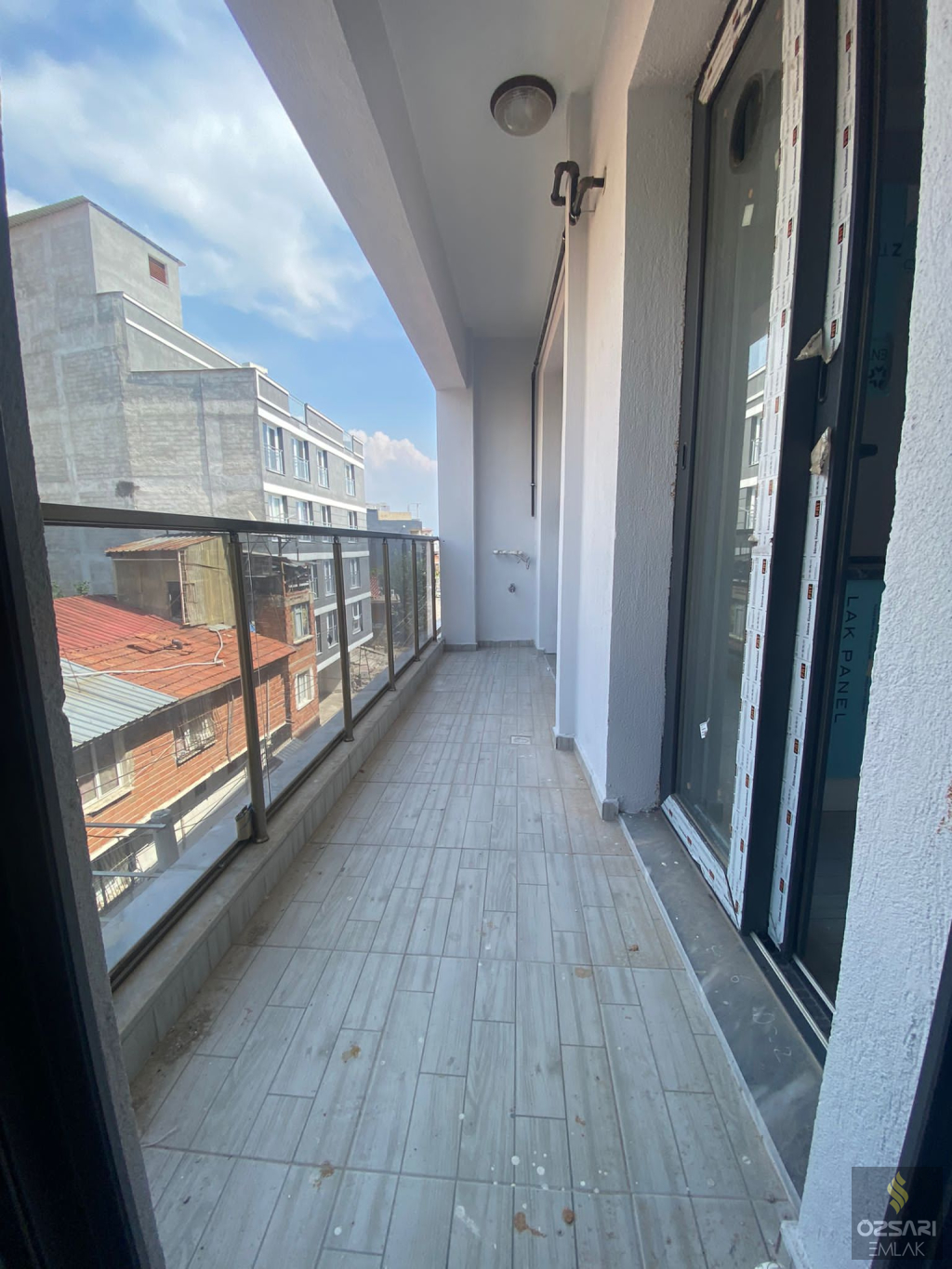 BAYRAKLI ŞEHİR HASTANESİNE YAKIN 2+1 YENİ SATILIK DAİRE