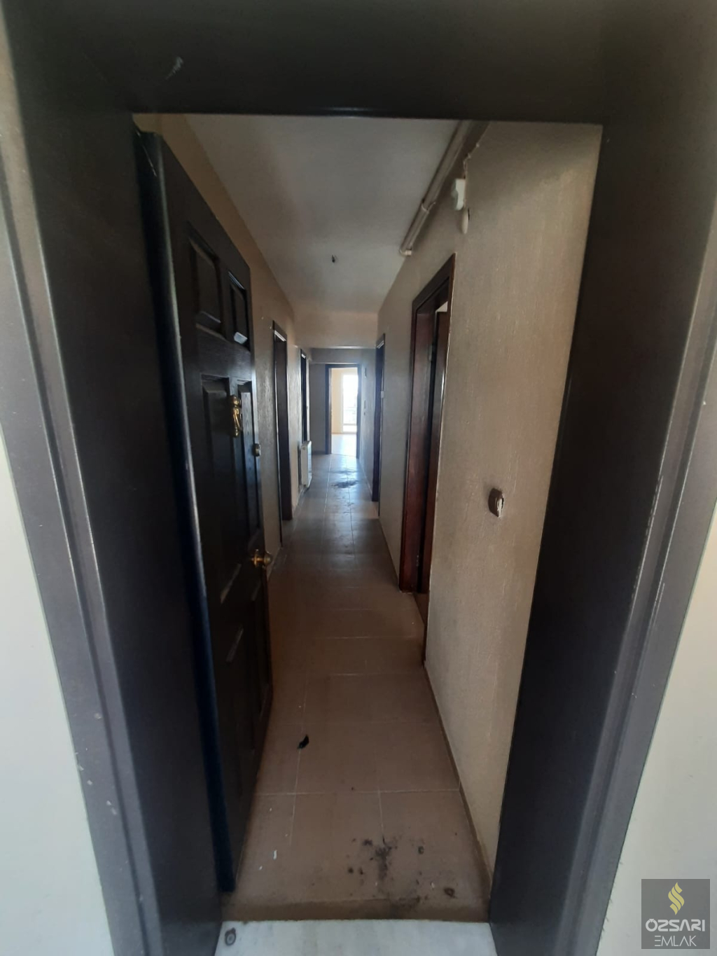 Bornova İnönü mah. 2+1 geniş doğalgazlı kiralık Daire