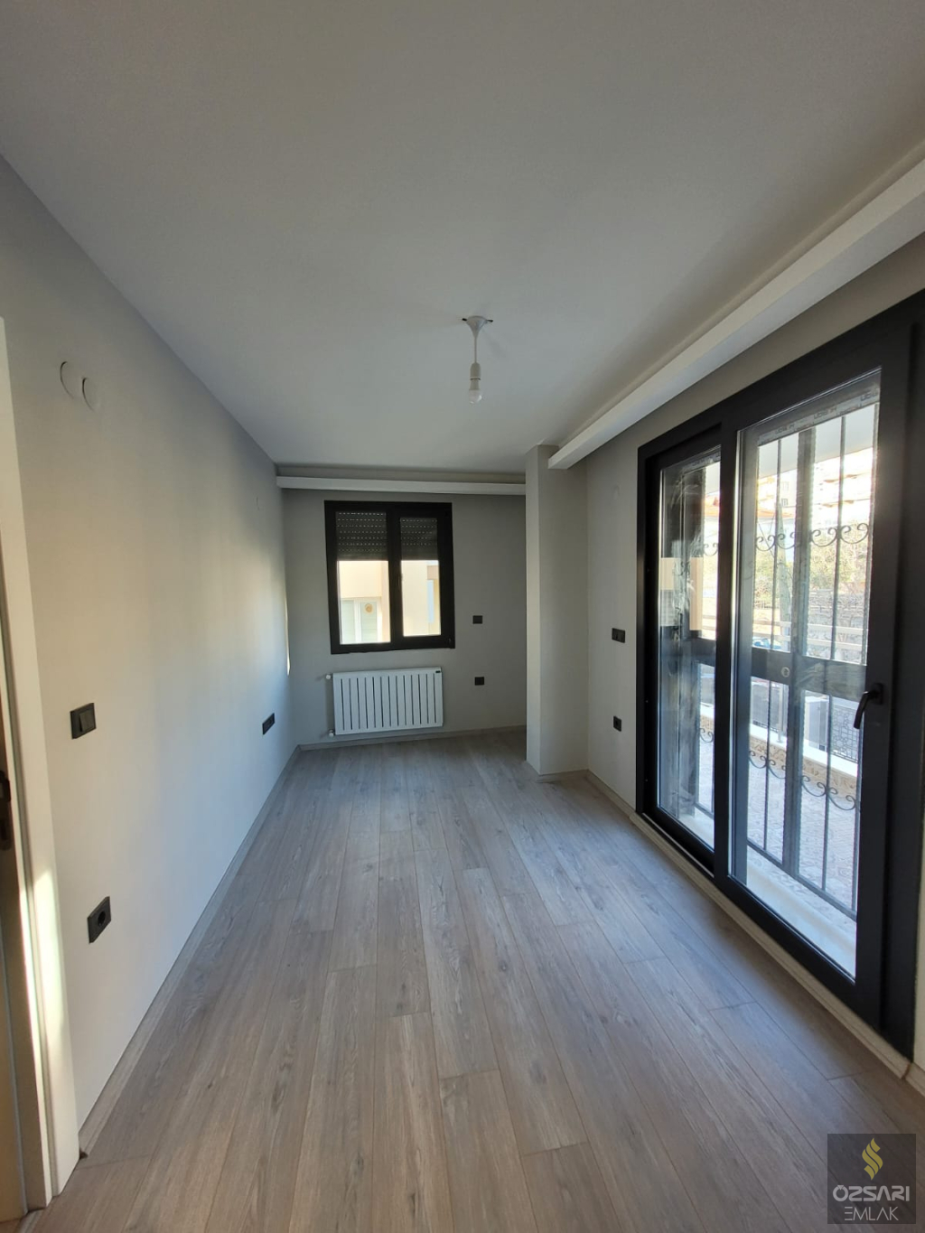 Bornova İnönü mah. 2+1 doğalgazlı klimalı, Deniz manzaralı kiralık DairE