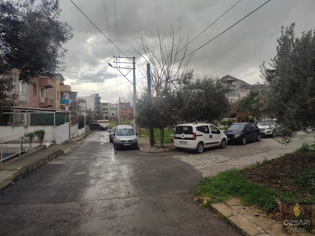 BORNOVA  ATATÜRK MAH. YAVUZ CAD. ARKASI 3+1 KİRALIK DAİRE