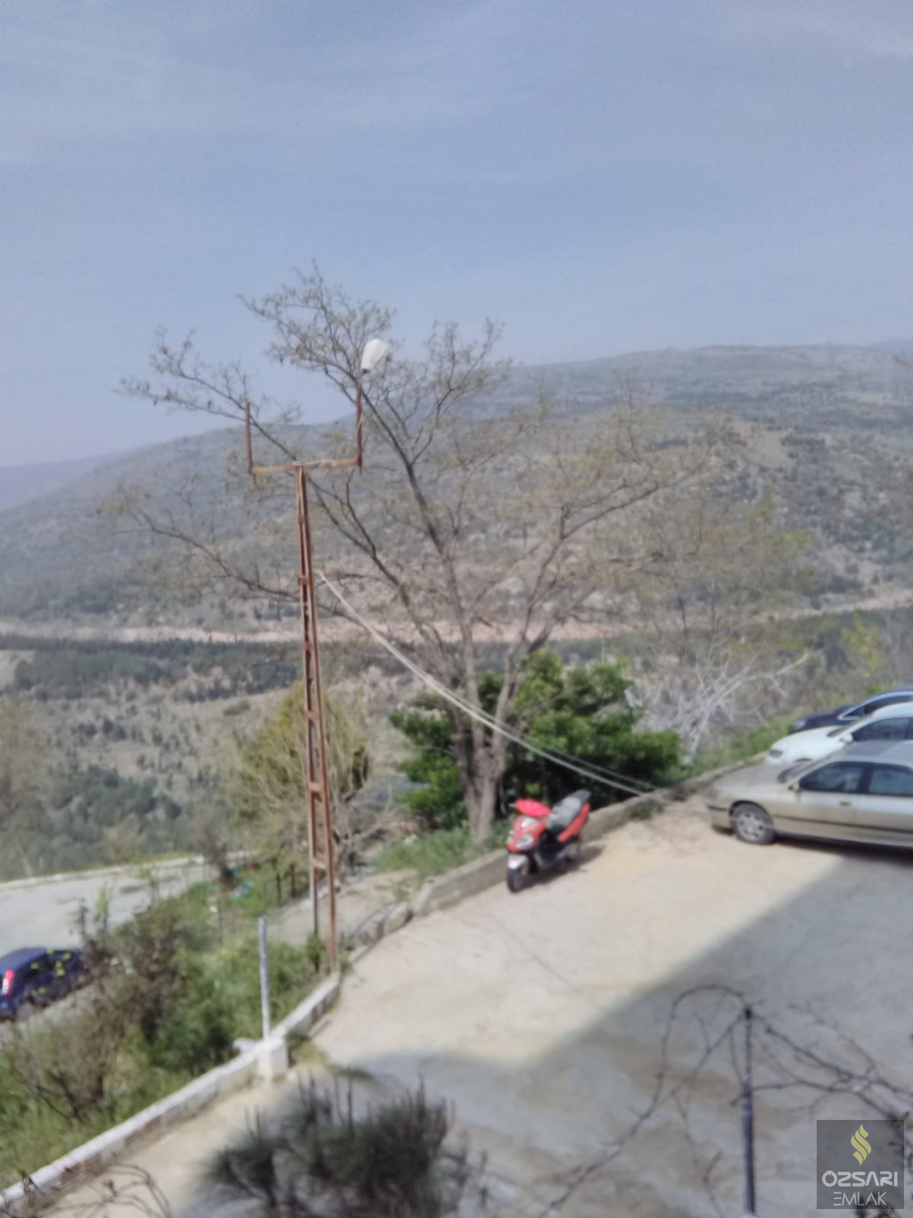 BORNOVA EVKA 4 3+1 DOĞALGAZLI KİRALIK DAİRE