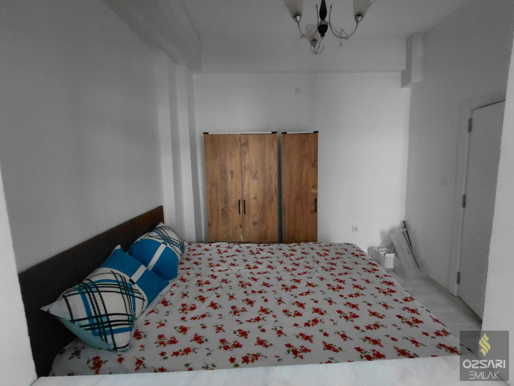 BORNOVA ATATÜRK MAHALLESİNDE 1+1 İKİADET FULL EŞYALI KİRALIK DAİRE YENİ BİNA