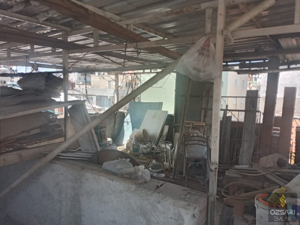 ALTINDAĞDA RESMİ İKİ KAT İMARLI SATILIK BİNA