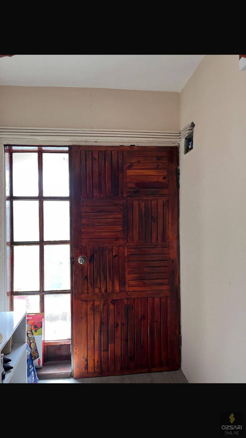 Bornova Atatürk mah deniz manzaralı 3 katlı satılık Bina