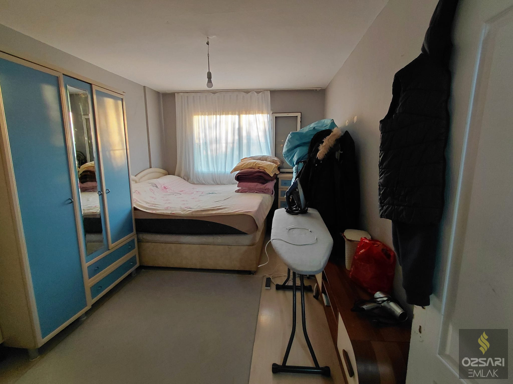 BORNOVA EVKA4 3+1 GÜNEY CEPHE SATILIK DAİRE