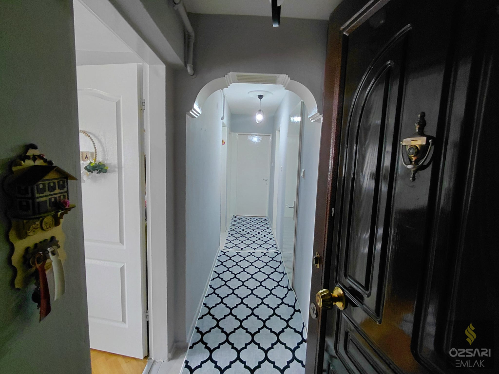 BORNOVA EVKA4 FULL YAPILI 2+1 SATILIK KAPALI MUTFAK DAİRE