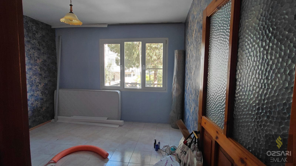 BORNOVA İNÖNÜ MAHALLESİNDE 3+1 KİRALIK DAİRE