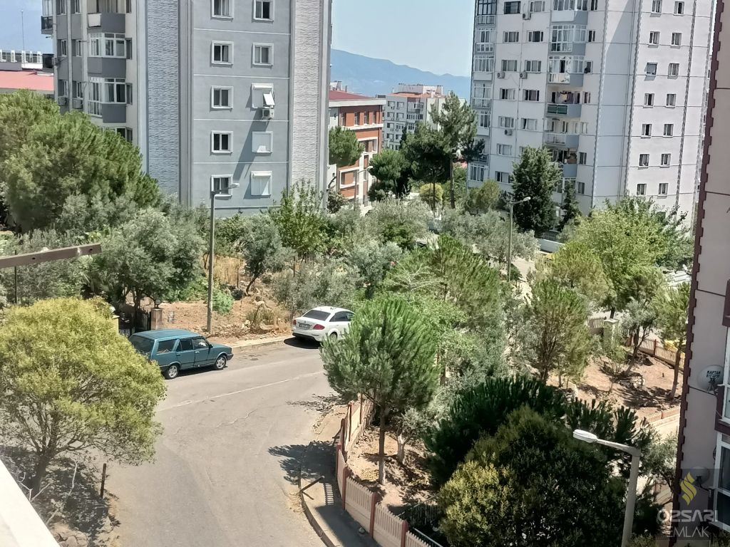 BORNOVA EVKA 4 2+1 DENİZ MANZARALI KİRALIK DAİRE
